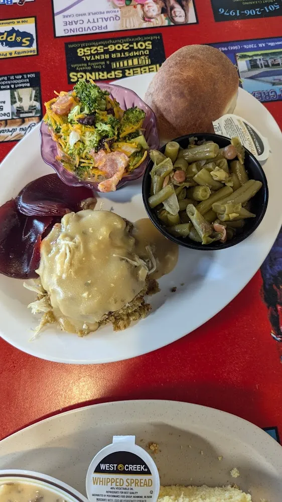 Chicken Stuffing w Broccoli Salad and Green Beans